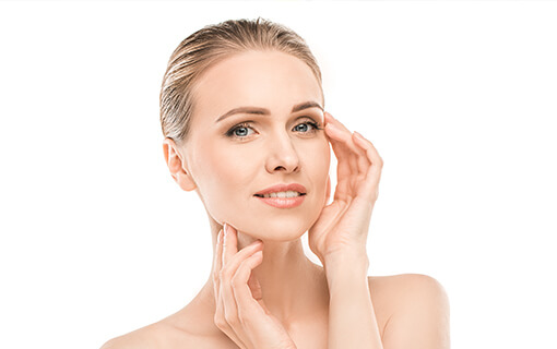 Arckezelés, Pro age luxus, anti-aging ránctalanító, 40+, kozmetika, Budapest 9. kerület, szépségszalon, Adore you